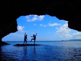 It’s a half-day snorkeling tour overlooking the hotspot “Blue Cave”