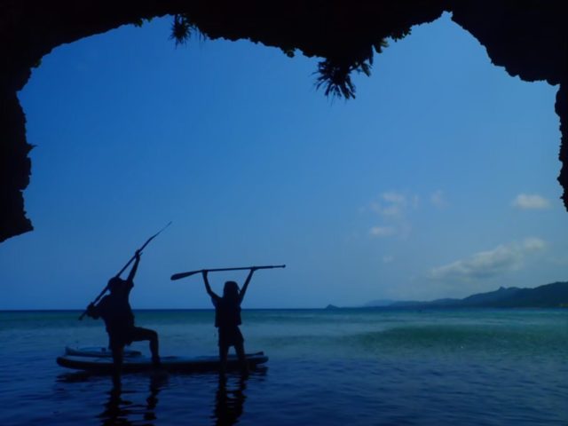 石垣島の青の洞窟のSUP