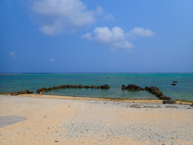 石垣島の観光スポットの白保海岸
