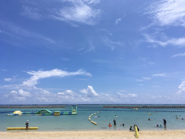 石垣島のビーチの真栄里ビーチ