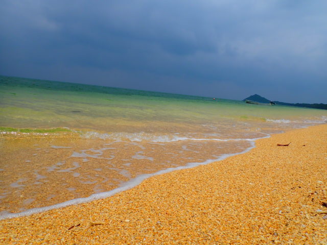 石垣島の観光スポットのイドナビーチ
