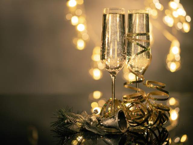 クリスマス　グラス　　ディナー