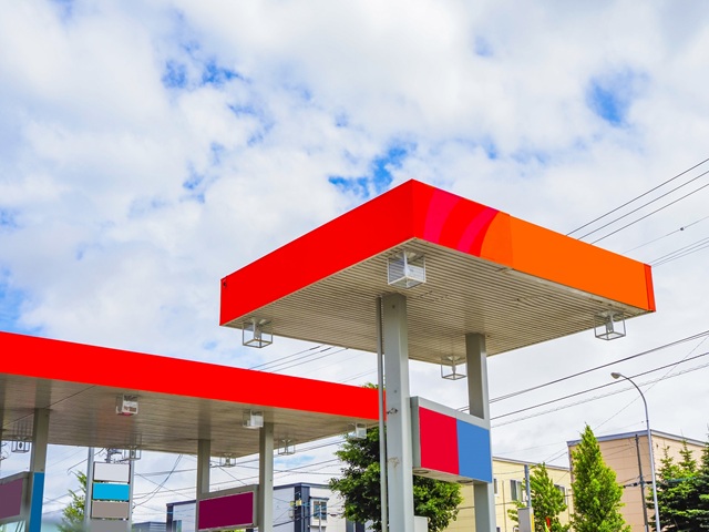 ガソリンスタンド　フリー画像