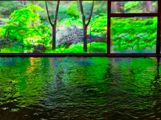 温泉　フリー画像