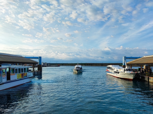 石垣港離島ターミナル　フリー画像