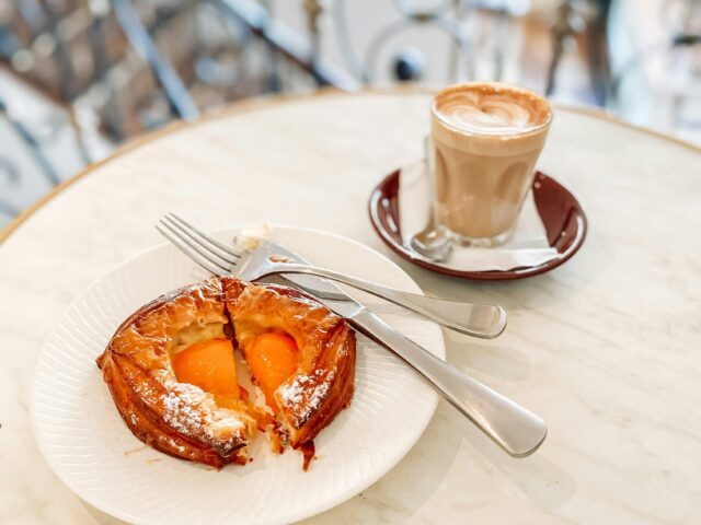 パン　デニッシュ　カフェ