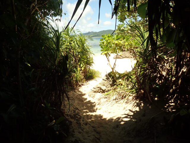 青の洞窟 アクセス